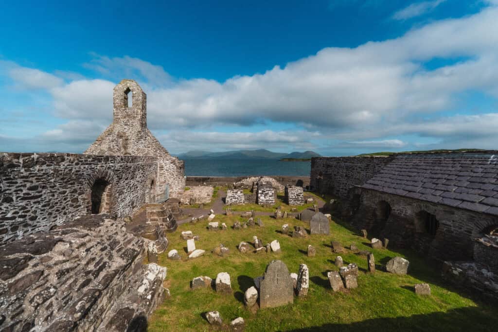 Ballinskeligs Abbey 
