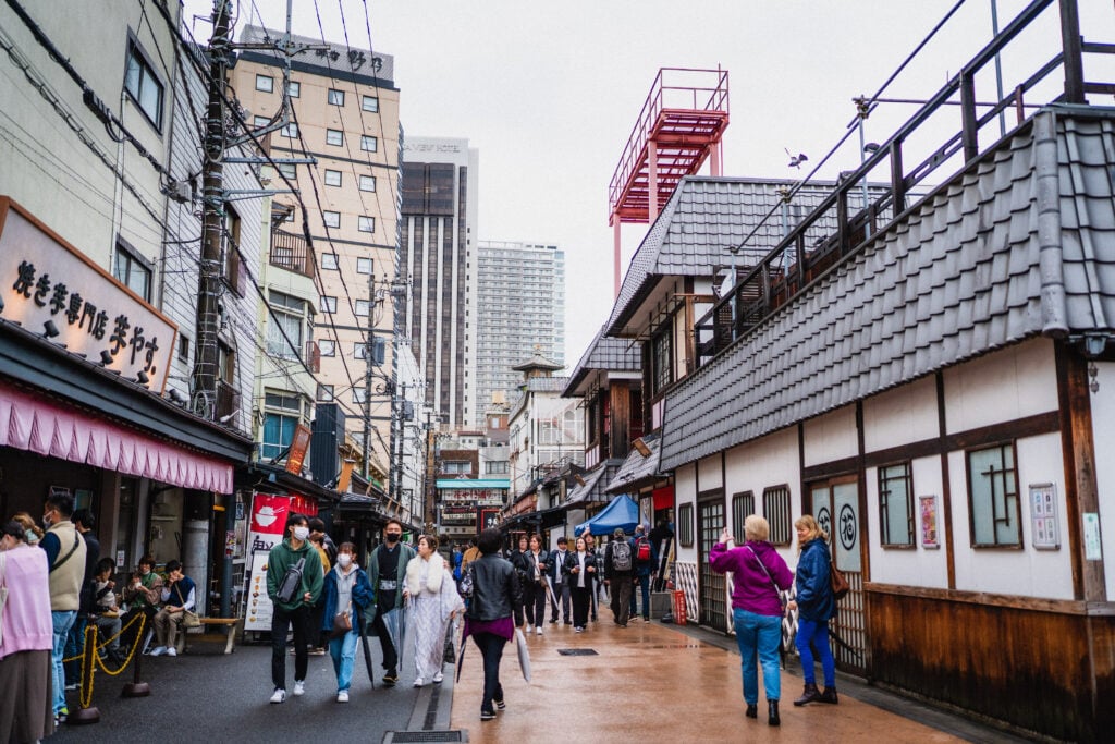 Nakamise Dori street