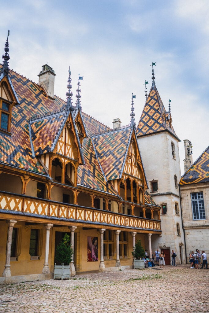 beaune- traditional burgundian architecture