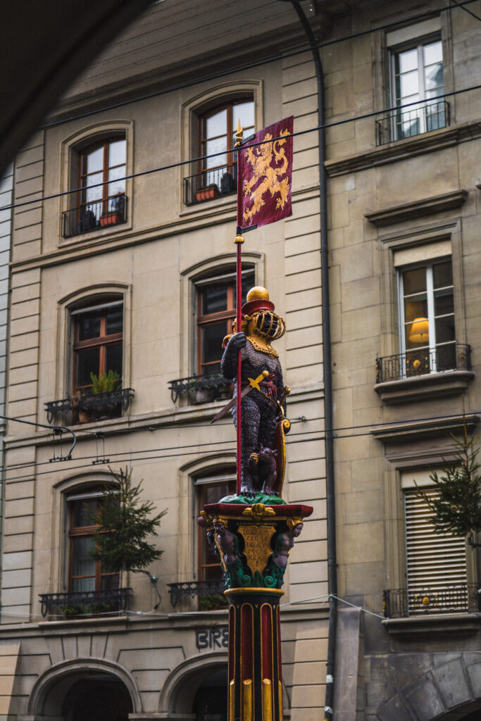 bear statue bern