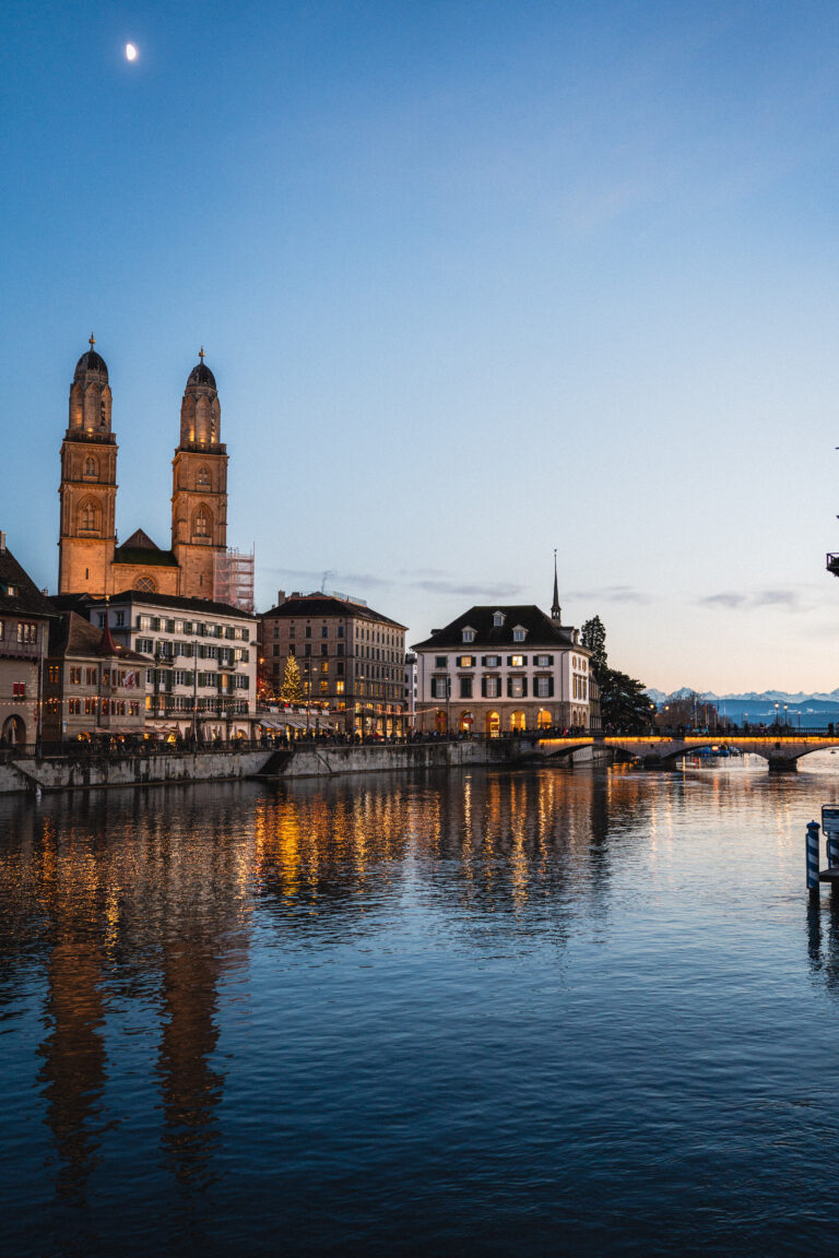 Zürich at dusk