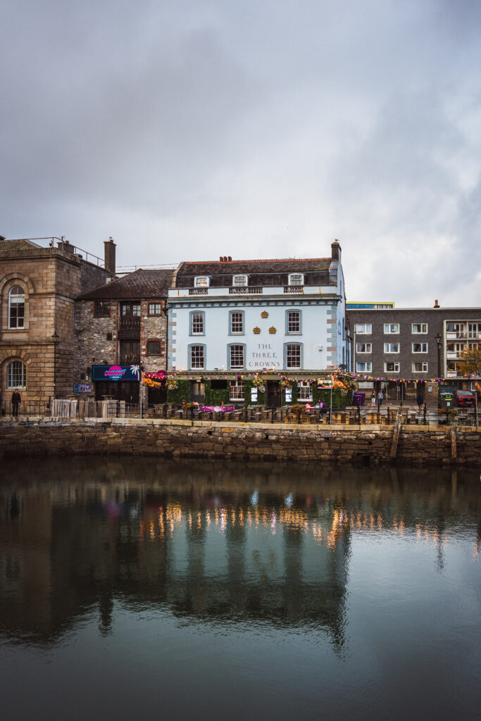 historic pub plymouth