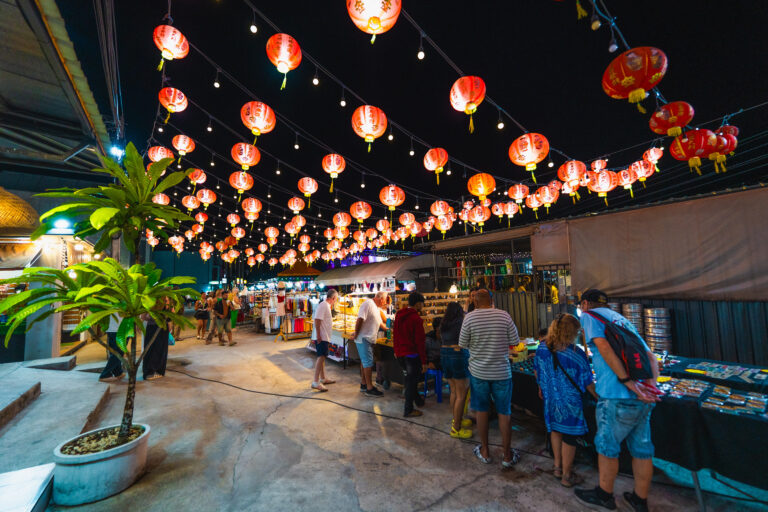 shop for souvenirs ao nang night market