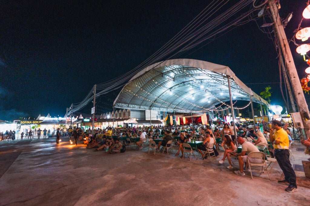 performance area ao nang night market
