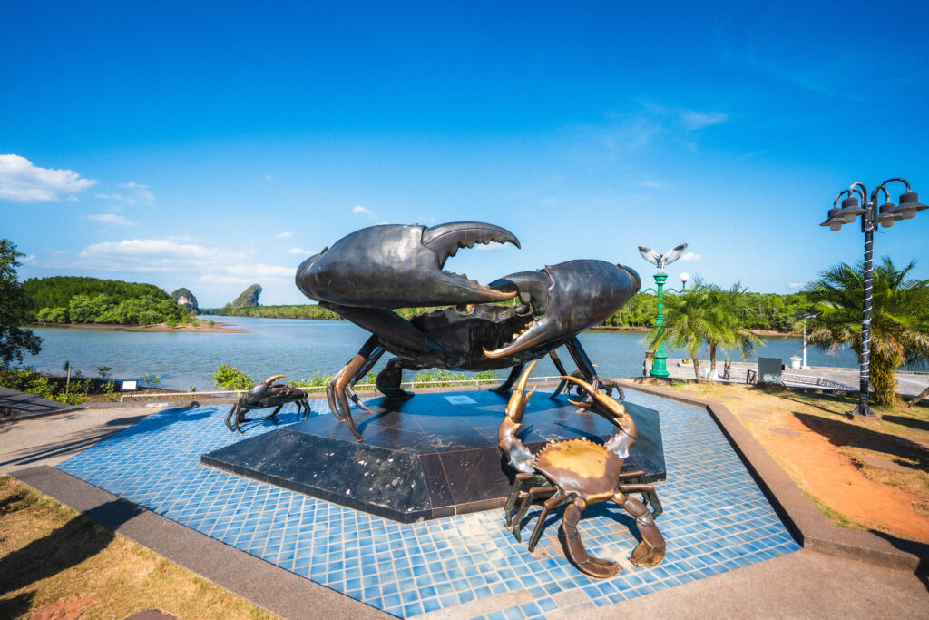 mud crab sculpture krabi