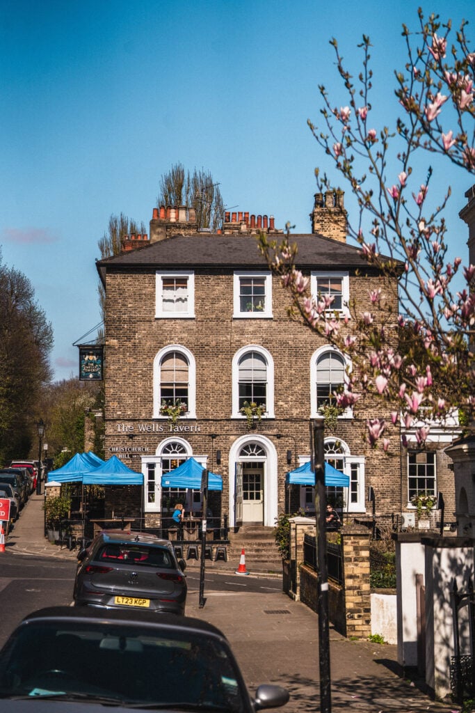 cute pub in hampstead