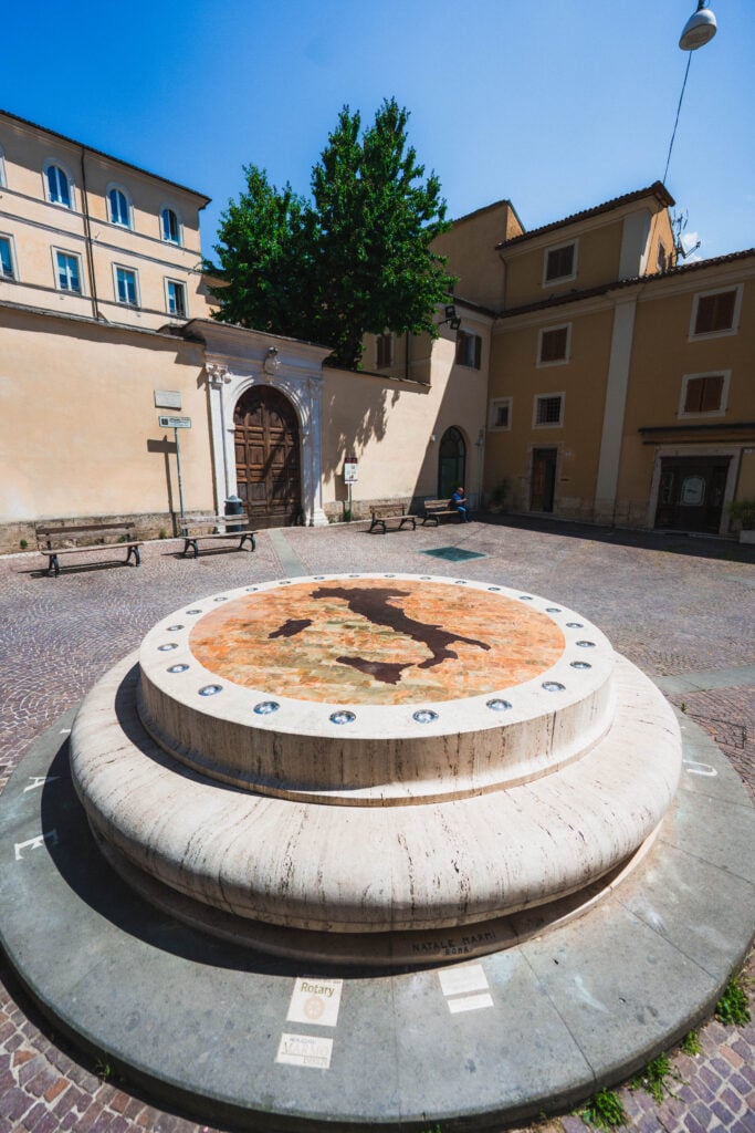 rieti monument
