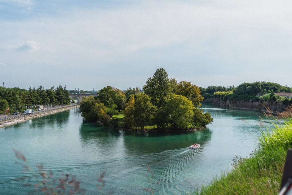 island peschiera del garda
