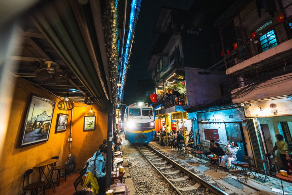 train arriving hanoi train street