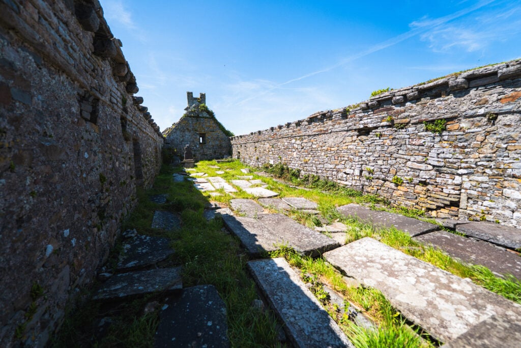 Cill Bhaile Eoghain (St John's Church Ruin & Graveyard) Killballyowen