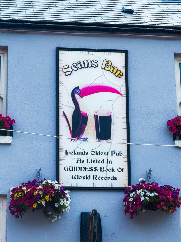 exterior of seans bar
