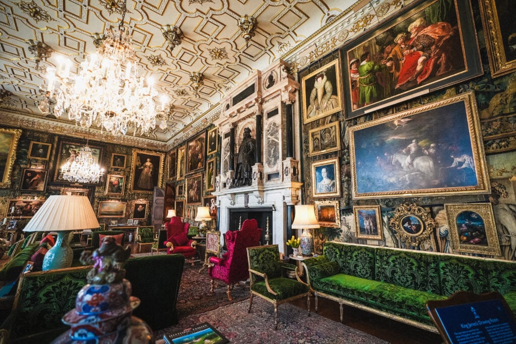 hatfield house living area