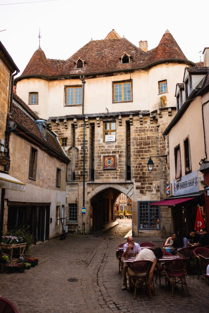 medieval archway semur-en-auxois