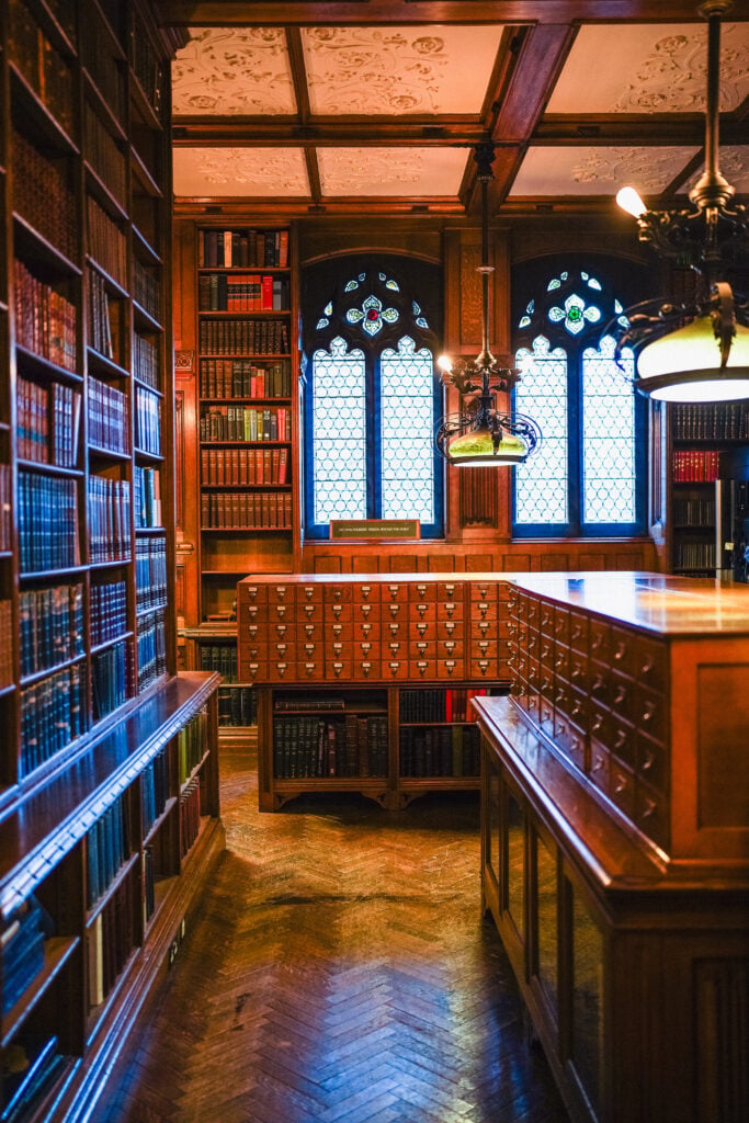 reading area john rylands library
