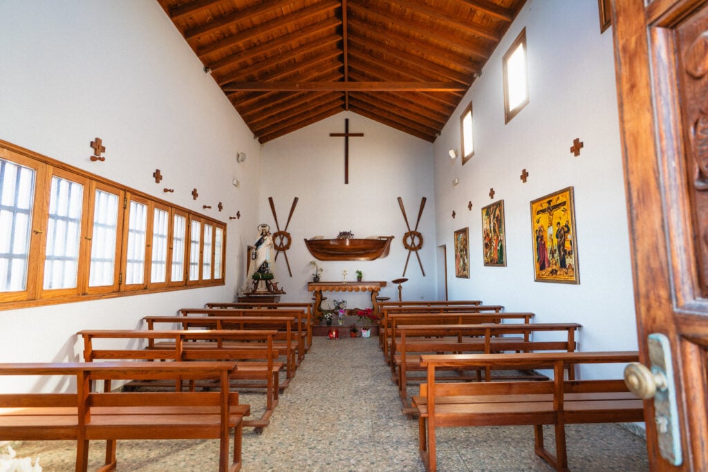 church interior salinas del carmen